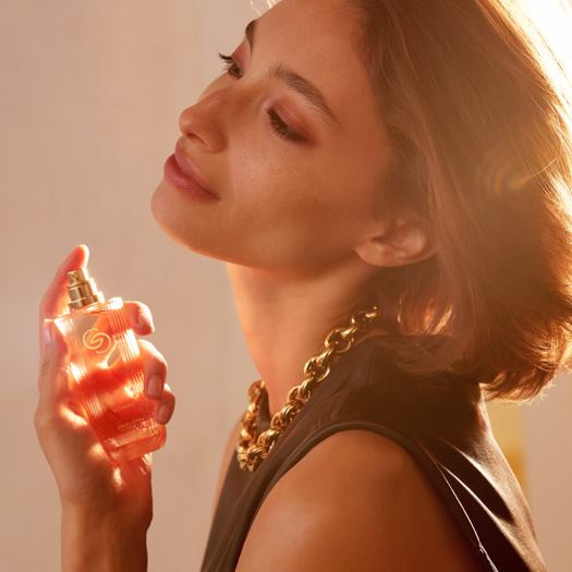 عطر زنانه جوردانی گلد وومن